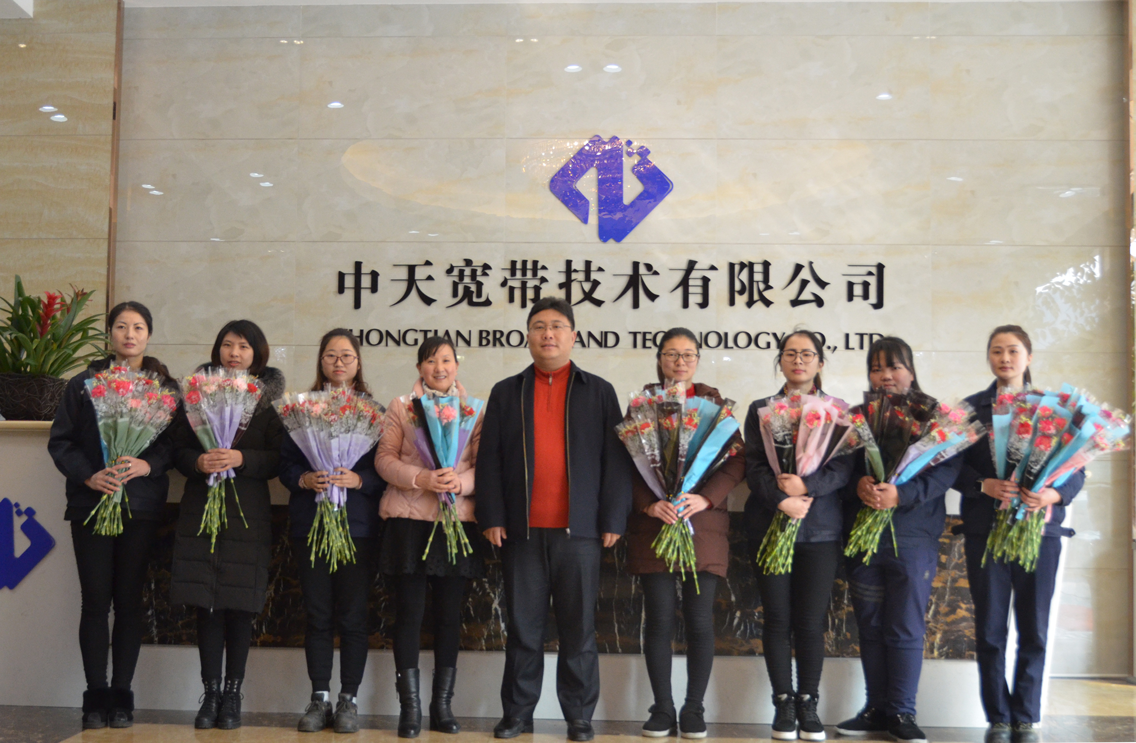 PG����(����)����IOS/��׿��/�ֻ���APP����