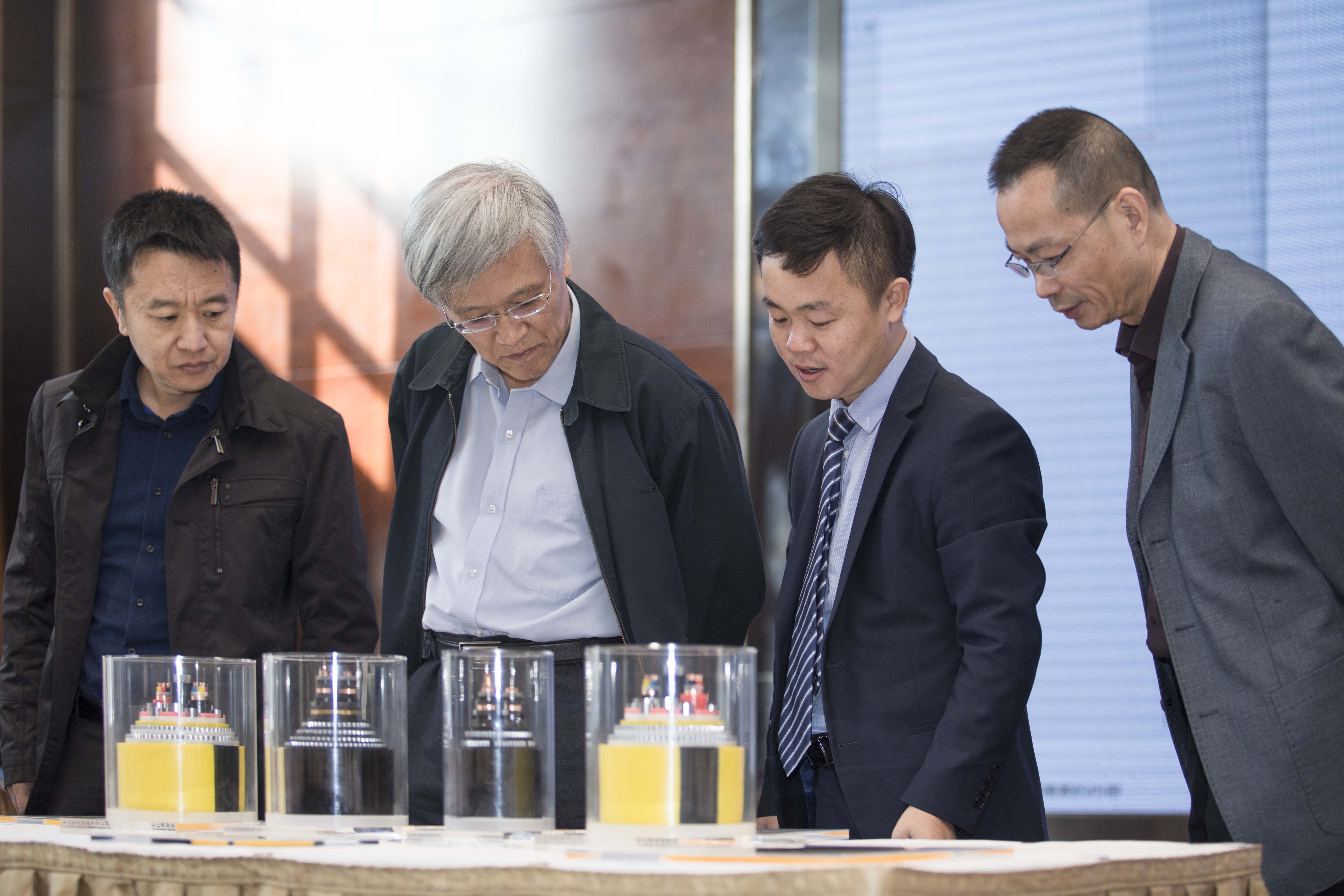 PG����(����)����IOS/��׿��/�ֻ���APP����