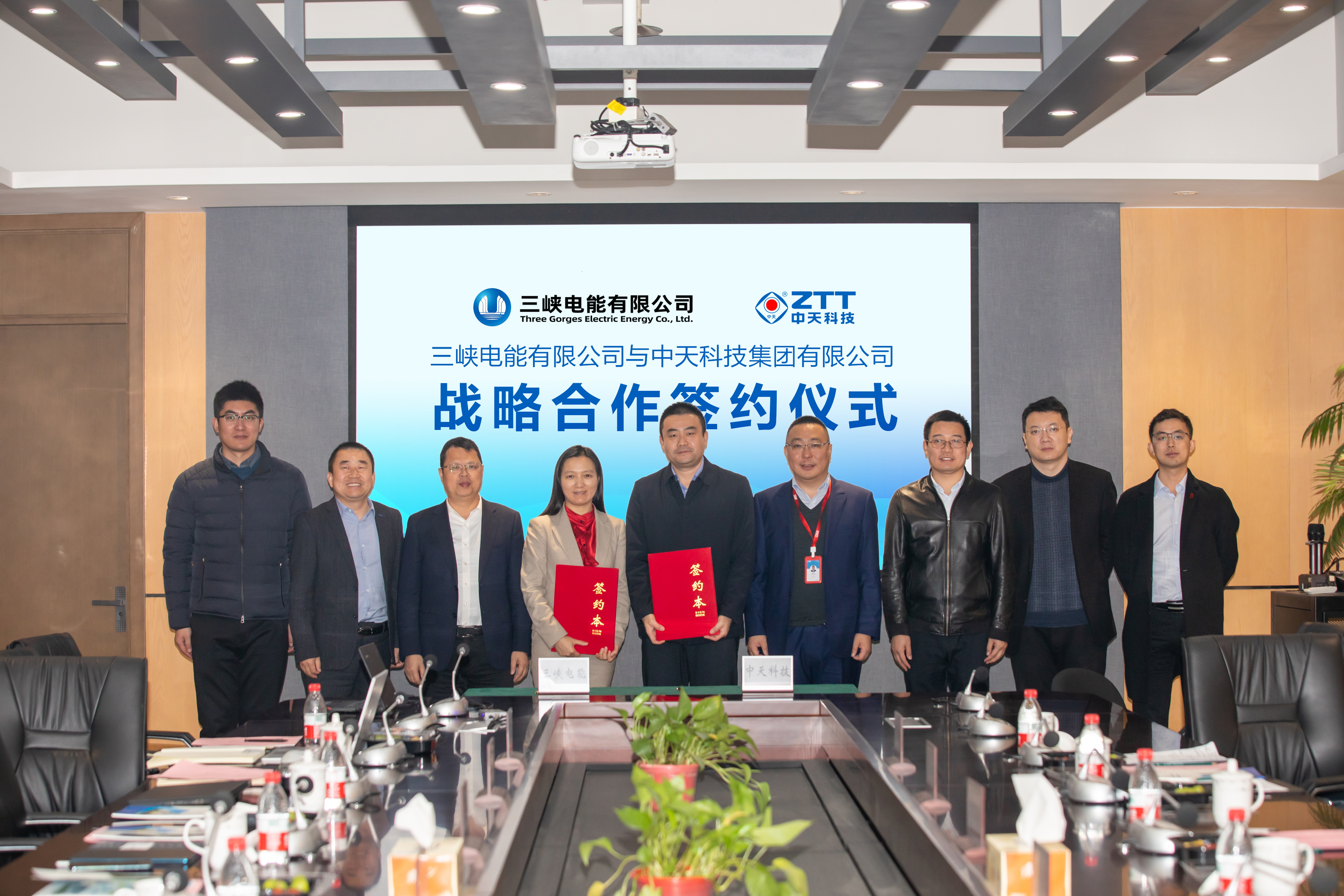 PG����(����)����IOS/��׿��/�ֻ���APP����