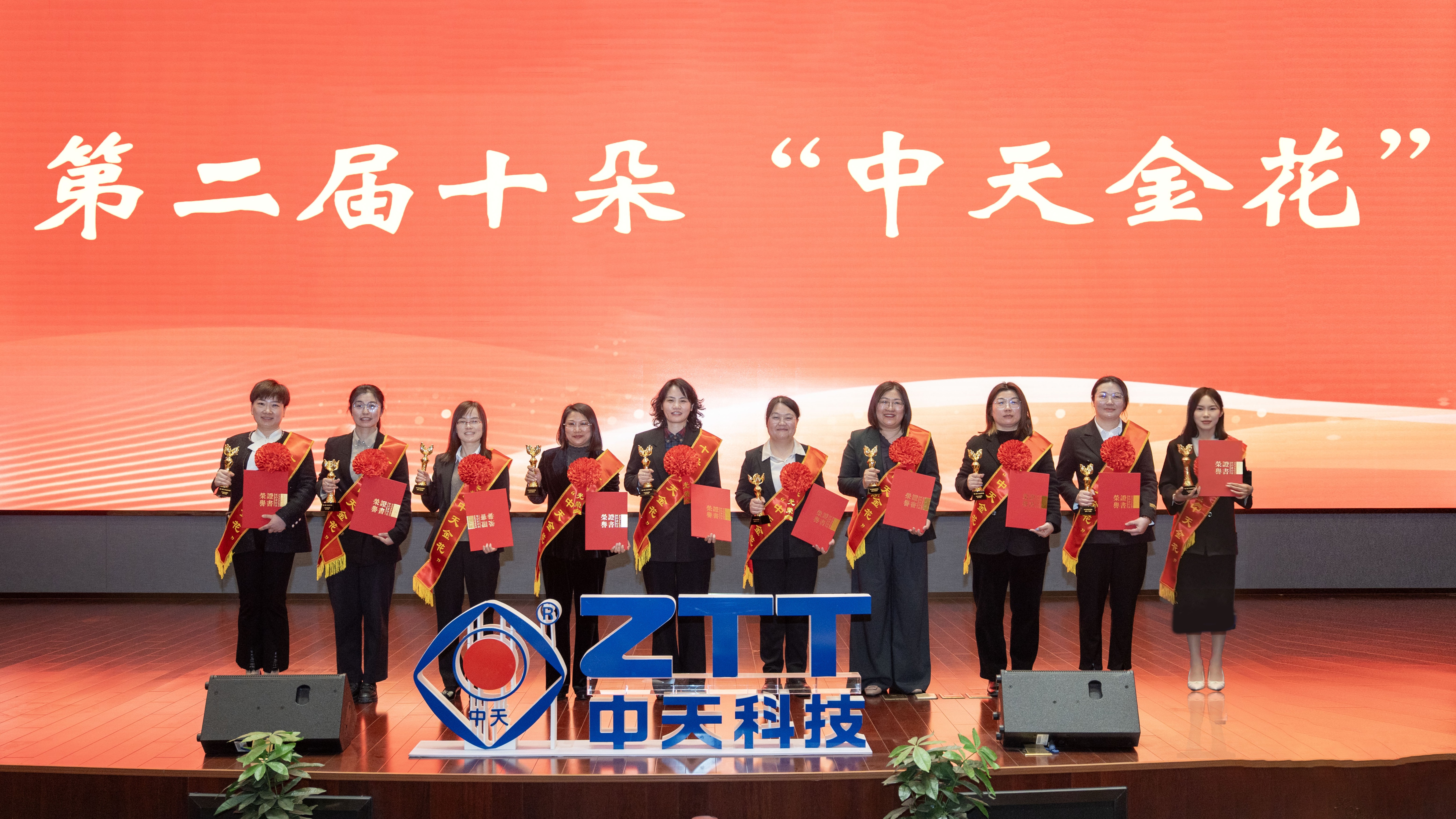 PG����(����)����IOS/��׿��/�ֻ���APP����